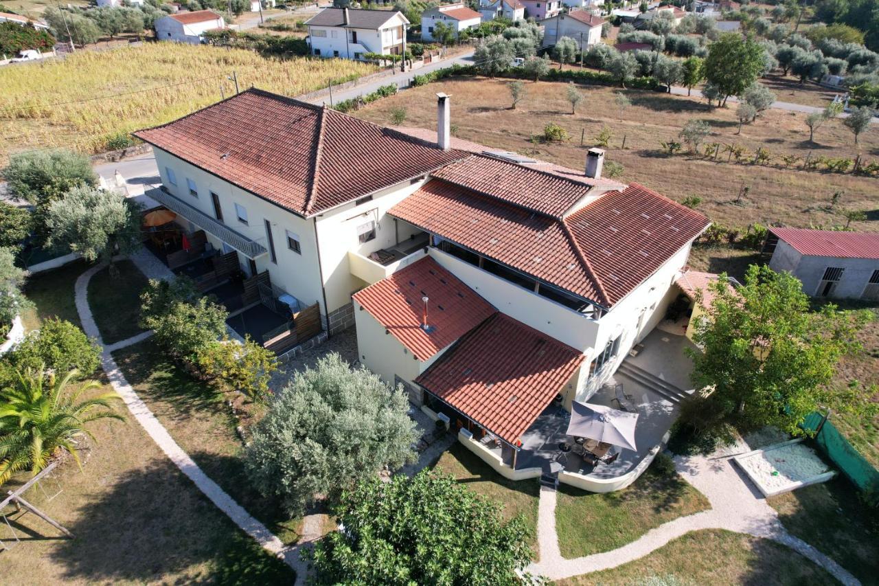 A Casa Amarela Appartement Pinheiro de Coja Buitenkant foto